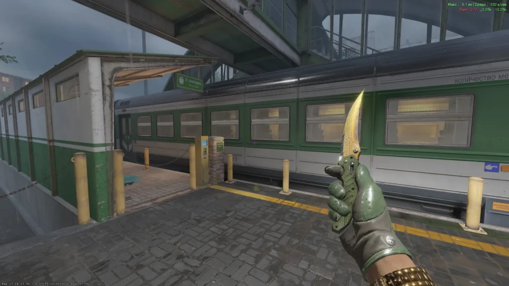 Flip Knife | Lore + Driver Gloves | Racing Green